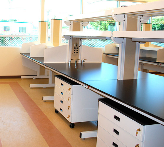 Lab Table Manufacturers in Hyderabad and Lab Table Suppliers in Hyderabad